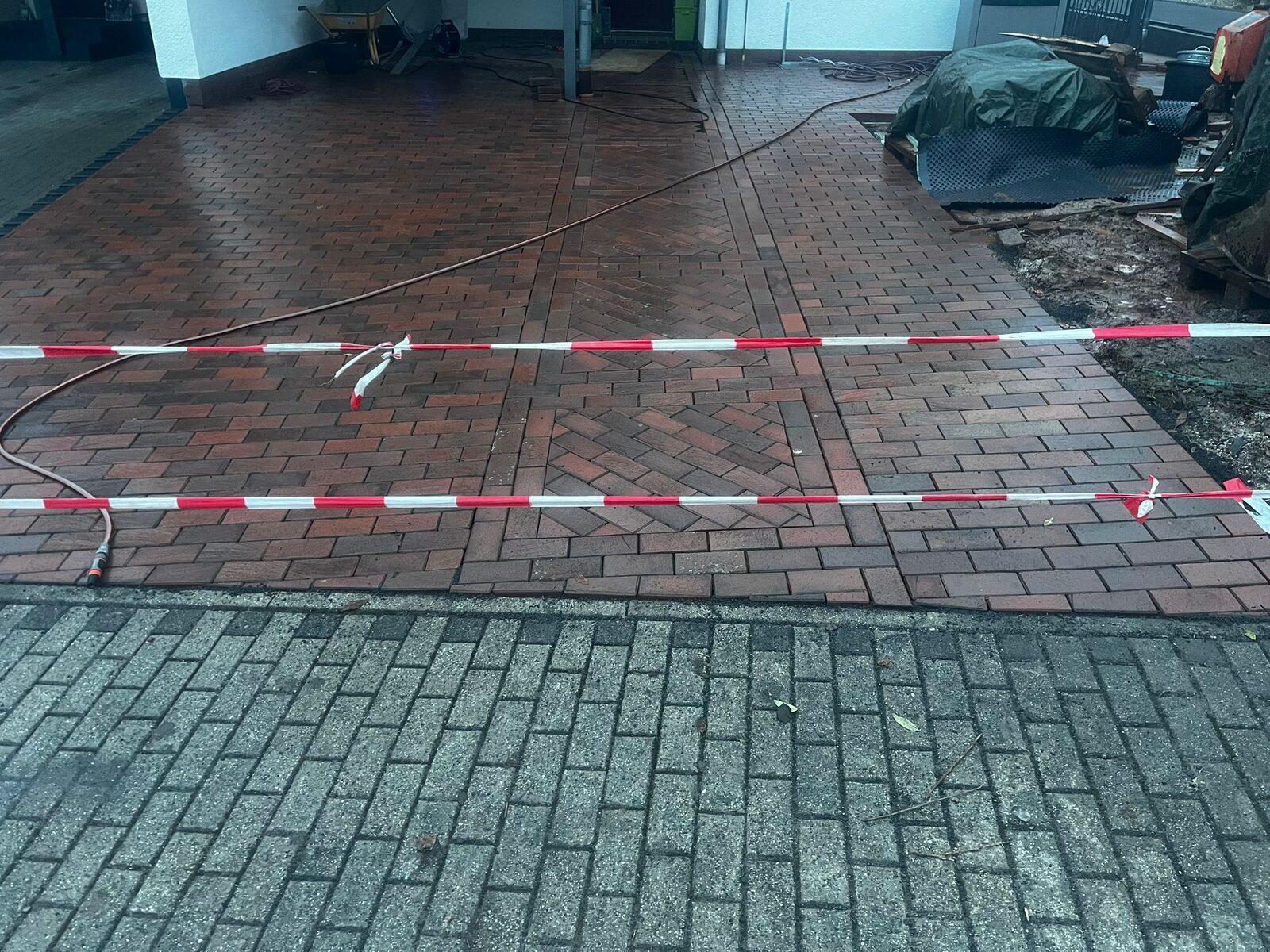 Gepflasterte Einfahrt im Rhein-Main-Gebiet — Projekt 8 von Pflasterdonner