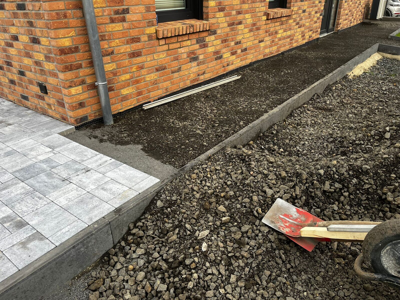 Gepflasterter Gartenweg — Projekt 6 von Pflasterdonner