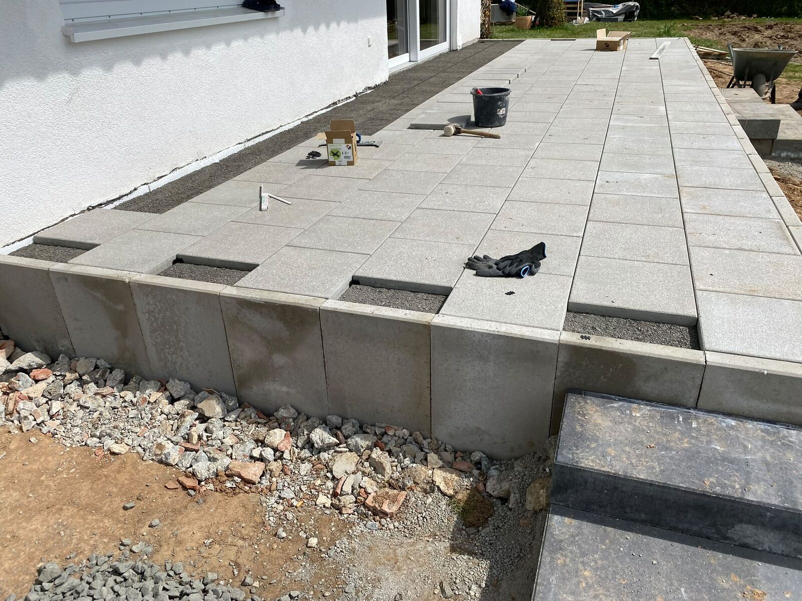 Terrasse mit Platten- und Pflasterbelag — Projekt 5 von Pflasterdonner
