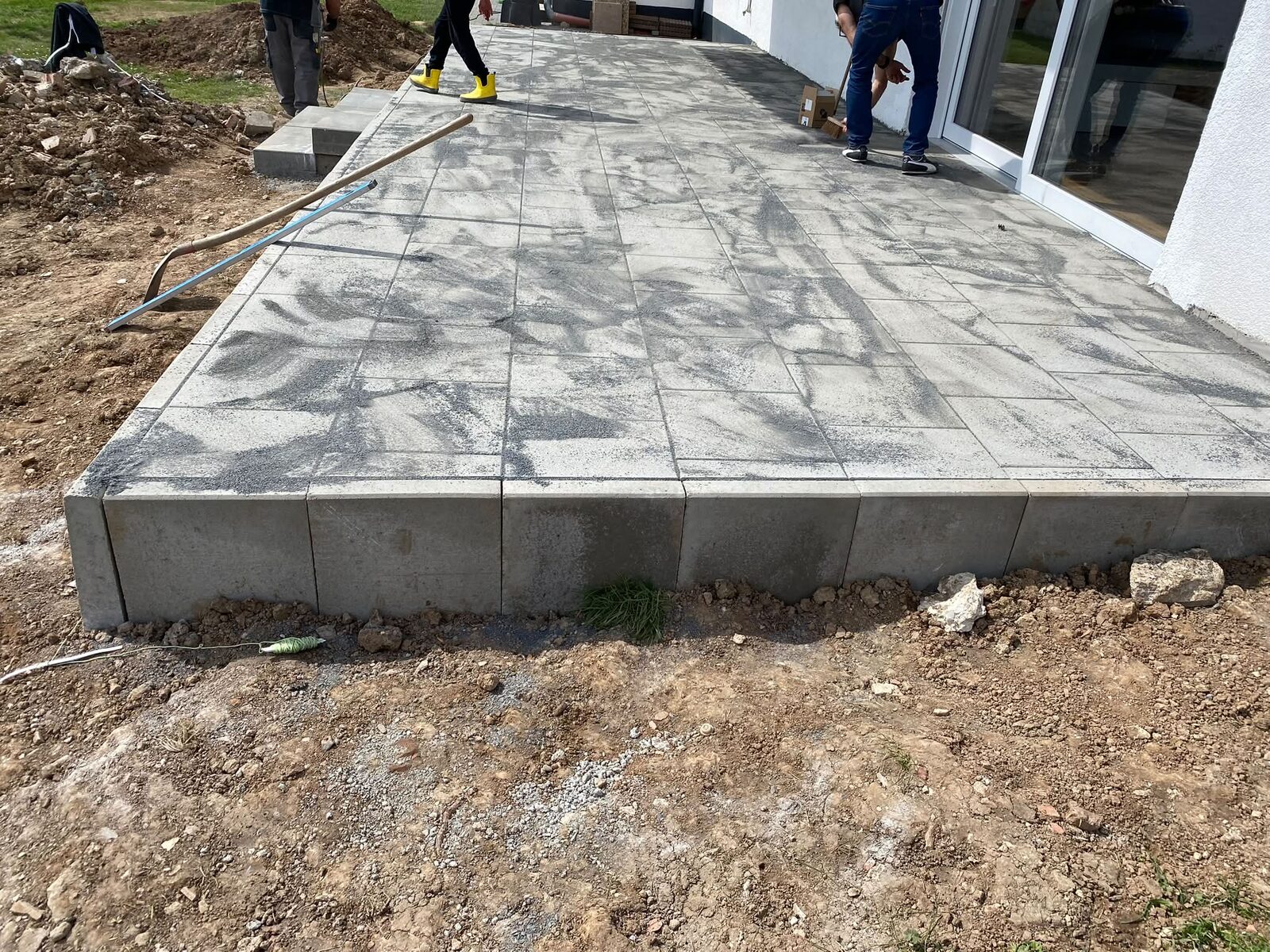 Terrasse mit Platten- und Pflasterbelag — Projekt 8 von Pflasterdonner