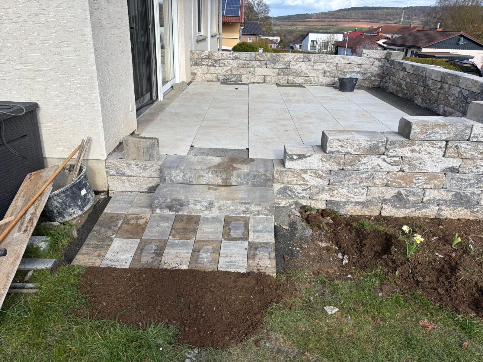Terrasse mit Platten- und Pflasterbelag — Projekt 15 von Pflasterdonner